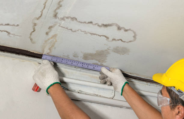 Reliable Flood Cleanup contractor in Franksville, WI by Water Damage Irwin